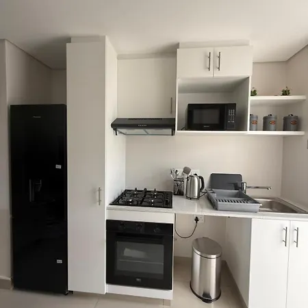 Umhlanga Millenial Deluxe Apartment Durban Exterior photo