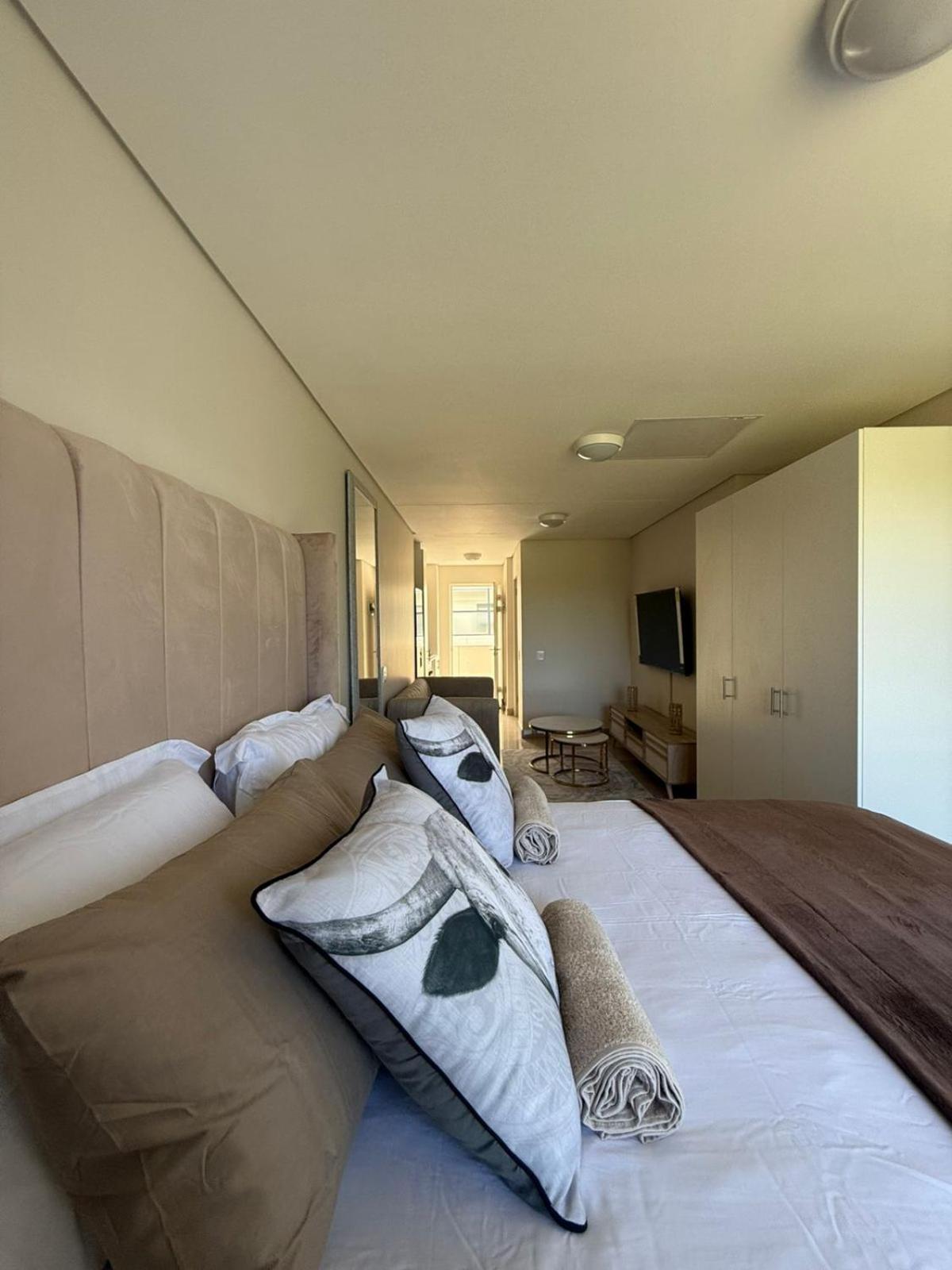 Apartment Umhlanga Millenial Deluxe Durban